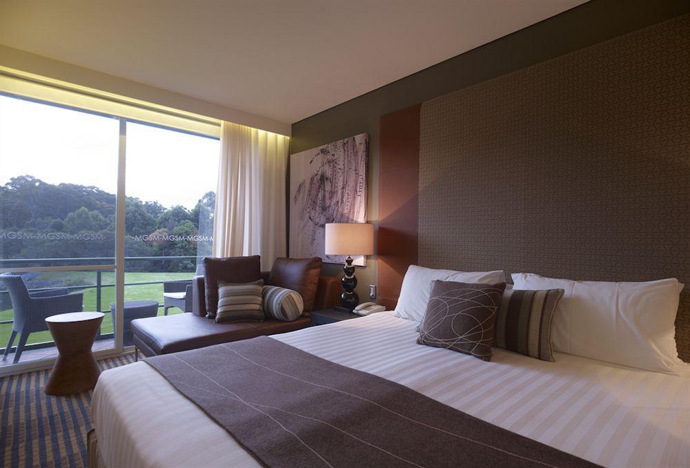 Lakeside Hotel And Conference Centre Sydney Bagian luar foto