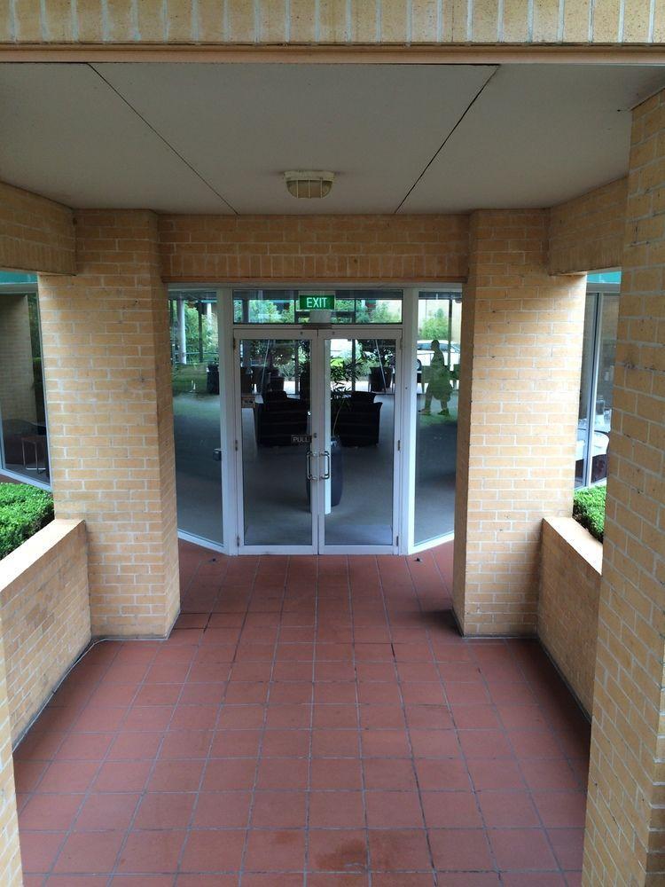 Lakeside Hotel And Conference Centre Sydney Bagian luar foto